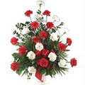 Send Valentine Flowers to Goa